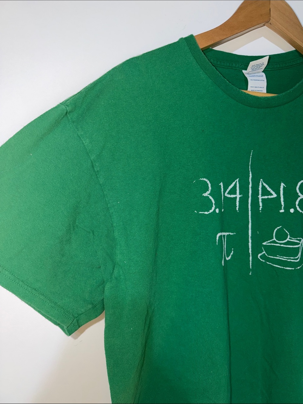 Delta Pro Weight Green Pi/Pie Graphic Tee size XLarge - Picture 3 of 4